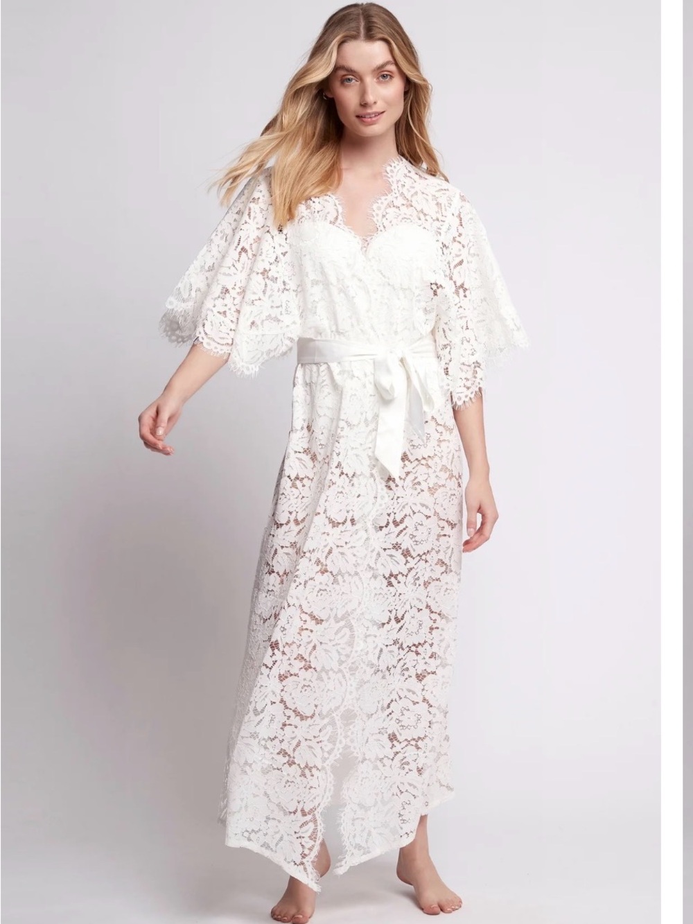 Homebodii Saskia Robe - Picture 2 of 2